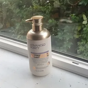 ADVANCED PURITY – Vitamin C & Turmeric Advanced Brightening Lotion (SPF 75++)