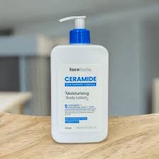 Face Facts Ceramide Moisturising Body Lotion, 400ml / 13.53 oz