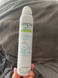 Simple Sensitive skin experts KIND TO SKIN: Pure deodorant 0% aluminium